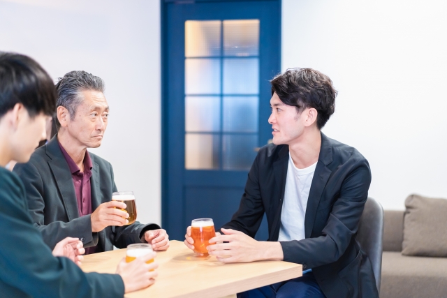 楽しくない上司との飲み会